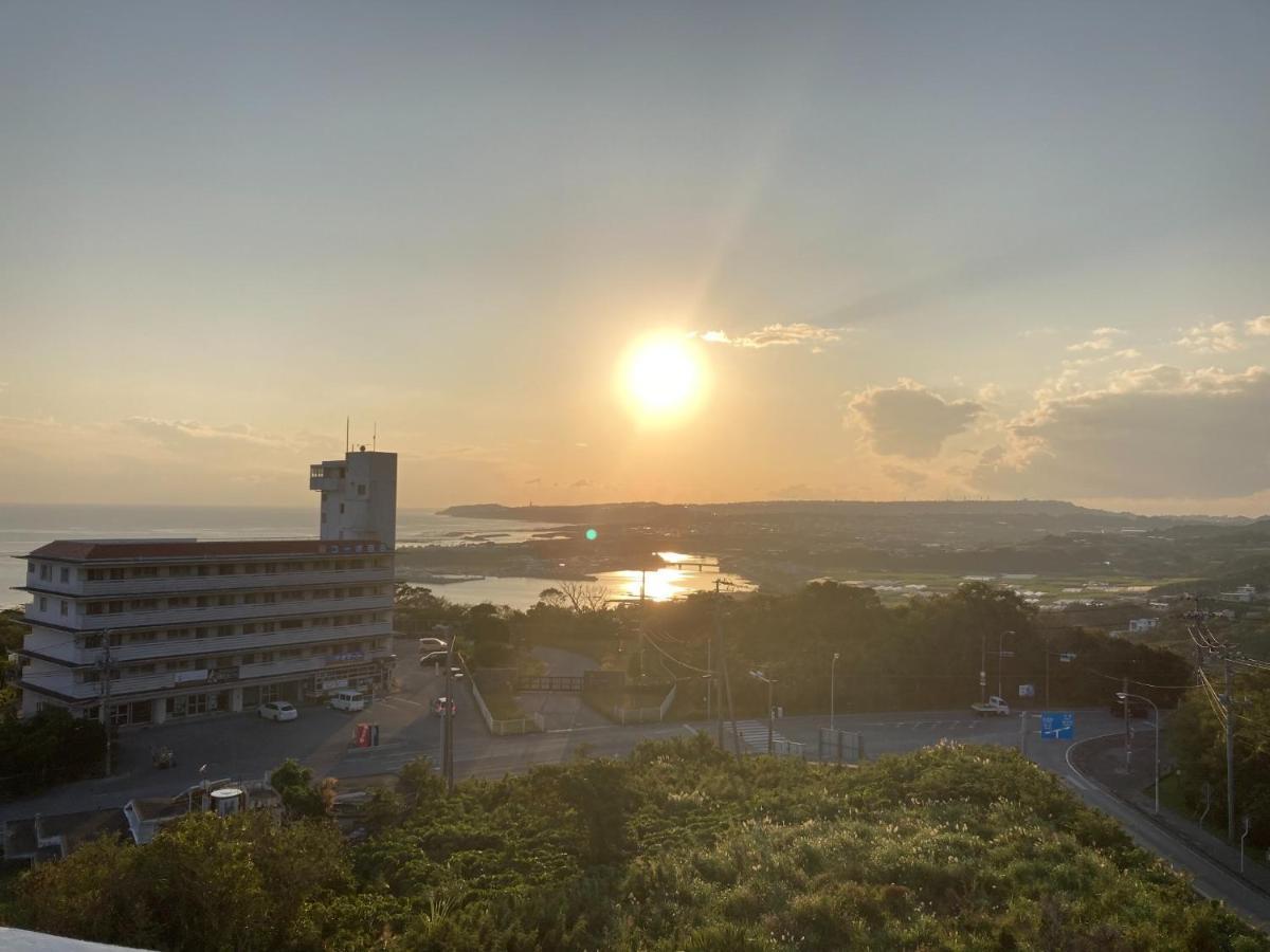 Condominium Hotel Okinawa Yumeto - Vacation Stay 04227V Nanjo Ngoại thất bức ảnh